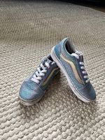 Schöne Mädchen-Vans, fast neu, Grösse 32.5