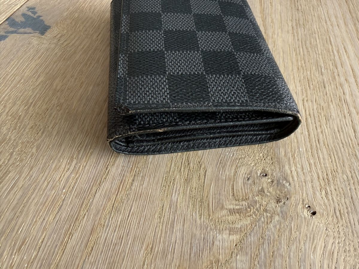 Louis Vuitton Portafogli: Louis Vuitton Portemonnaie  – Usato da Thörigen venduto da sodi13 3