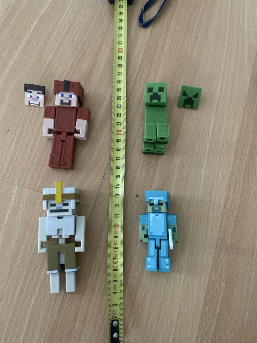 Statuette: Minecraft Figuren – Usato da Walchwil venduto da lan_c9gv 3