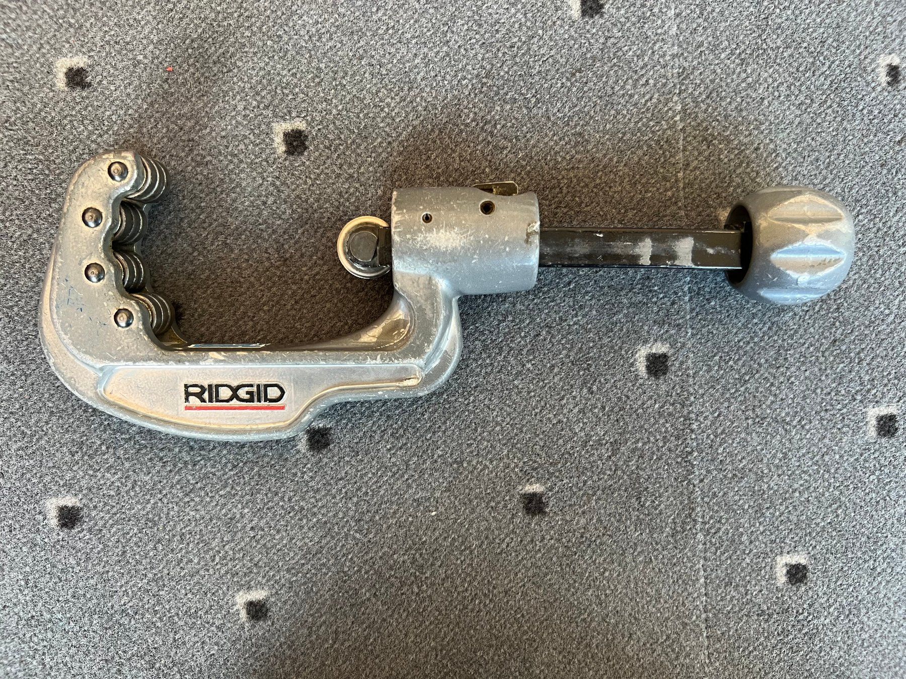 Ridgid Alle Werkzeuge: Ridgid 65S Rohrschneider 6 bis 65mm – Gebraucht aus Dietikon von Wildtransporte