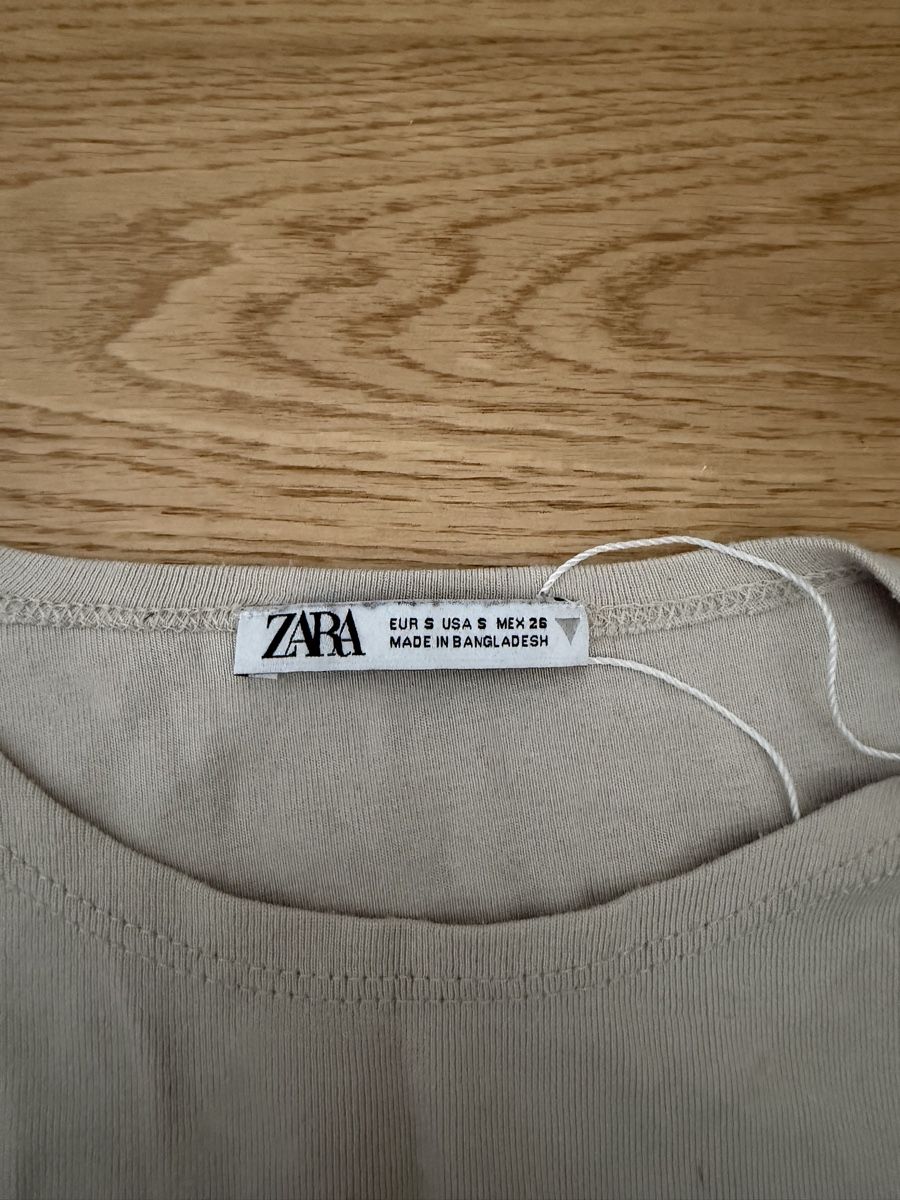Zara T-shirt: t-shirt Zara – Nuovo (secondo la descrizione) da Carouge GE venduto da goi_krq7 1