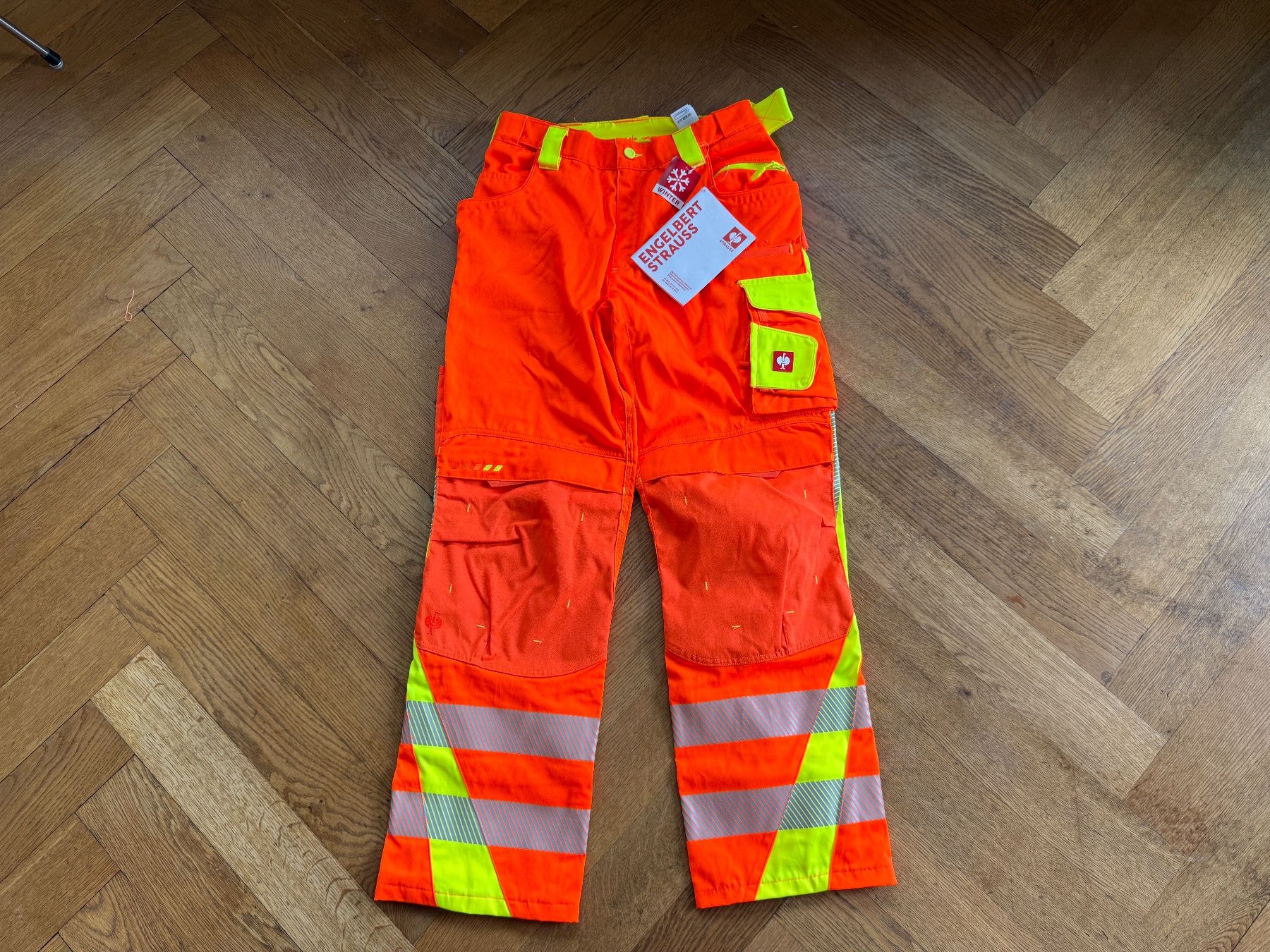 Engelbert Strauss Hosen: Herren Größe 50 Engelbert Strauss Warnschutz Bundhose motion – Neu (gemäss Beschreibung) aus Ennetbaden von mapa05