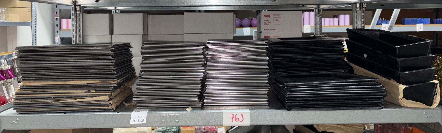 Tutte le decorazioni: 769 Posten diverses Dekomaterial aus Liquidation – Nuovo (secondo la descrizione) da Derendingen venduto da Meisterstuecke