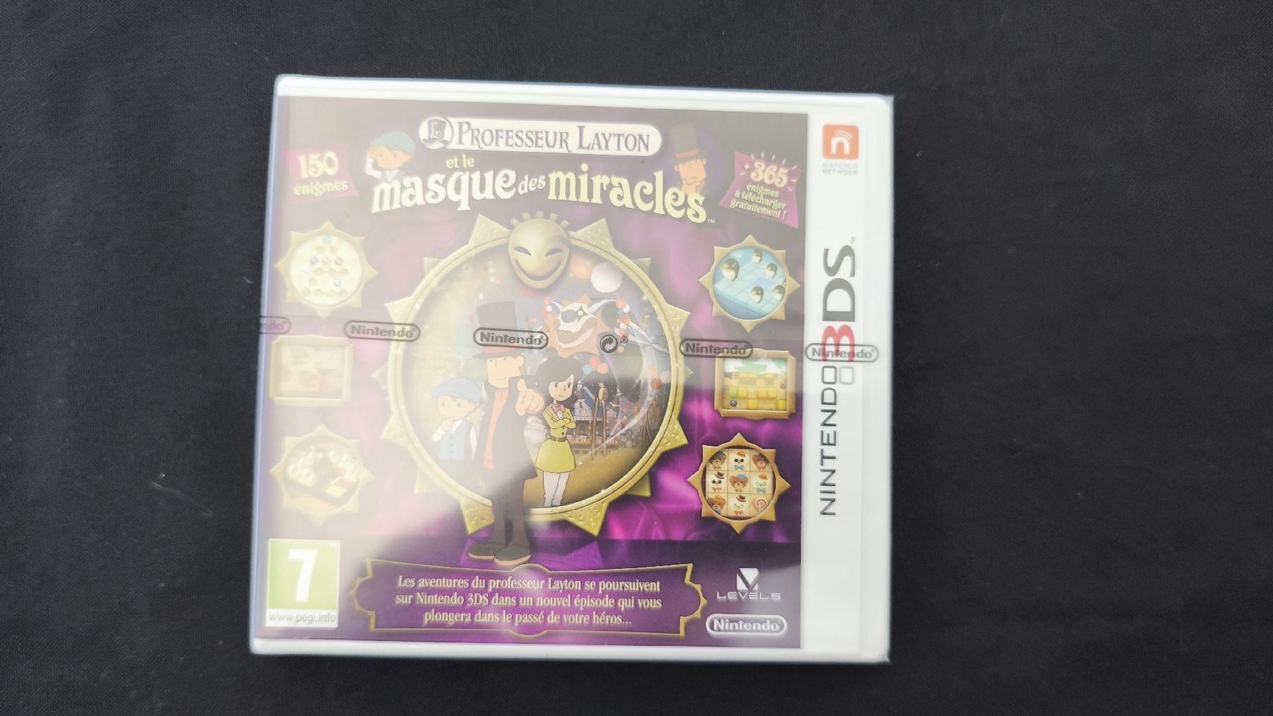 Giochi: Professeur Layton et le Masque des miracles (3DS) – Nuovo e nell'imballaggio originale da Montet (Broye) venduto da Mimsoline