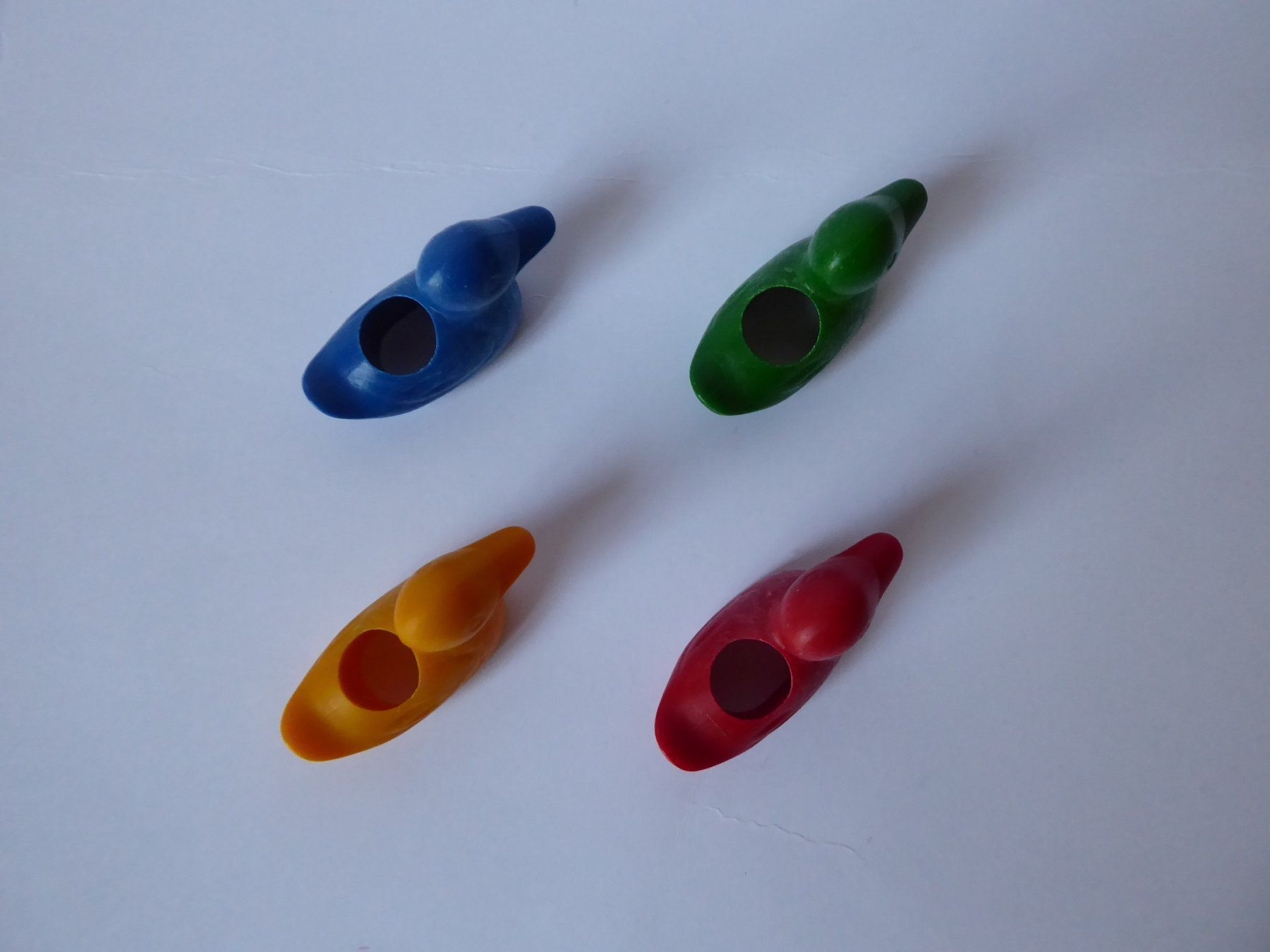 Spielzeuge: 4  x Ente Spielfiguren, 5,5cm lang – Gebraucht aus Turbenthal von Panau 2