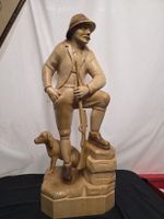 Holzskulptur Jäger mit Hund signiert Peter Rohner 60cm