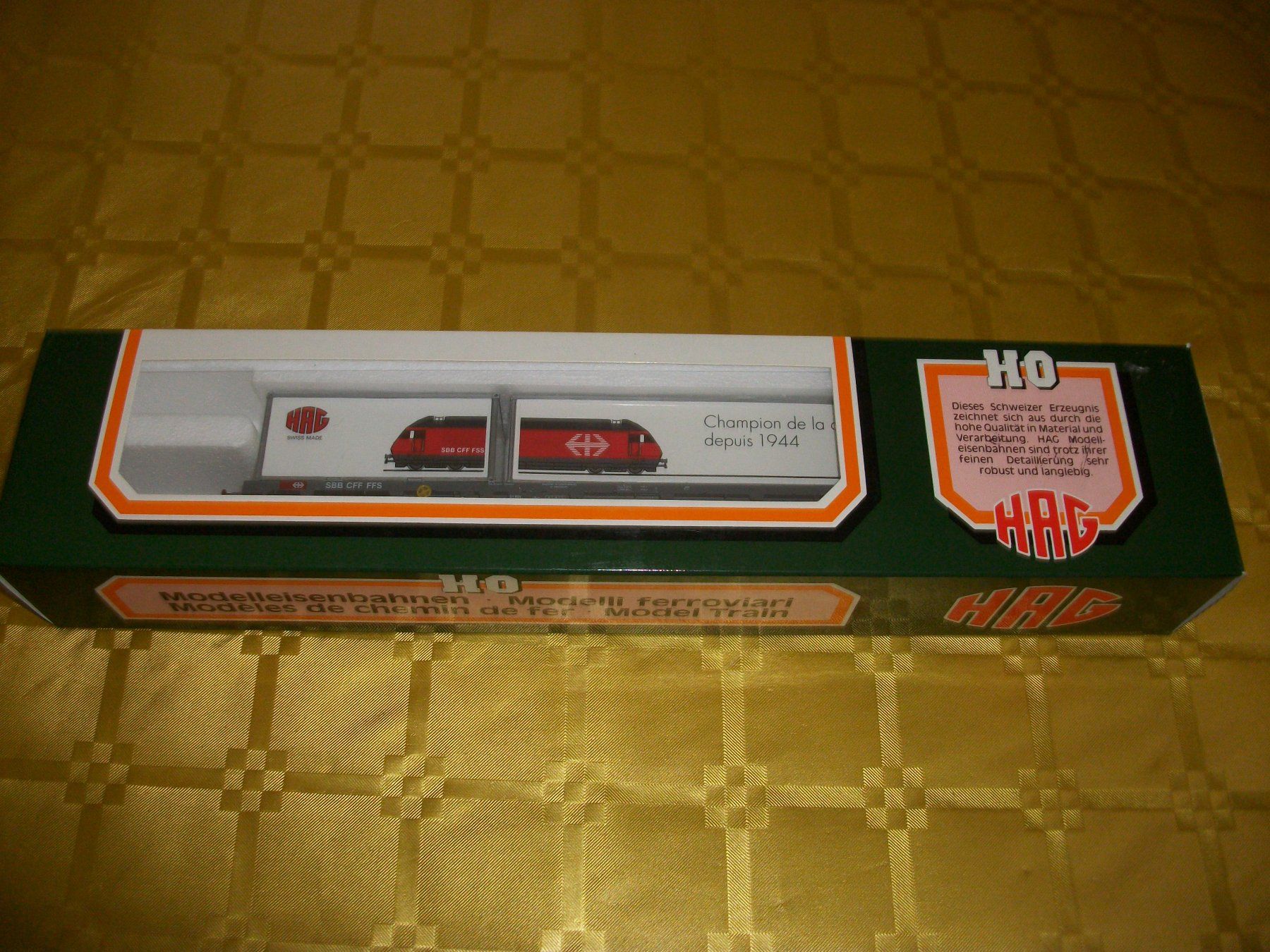 Hag Modellini di ferrovie: HAG WS 388 - Containerwagen SBBLok 2000 – Nuovo e nell'imballaggio originale da Bubendorf venduto da torina99