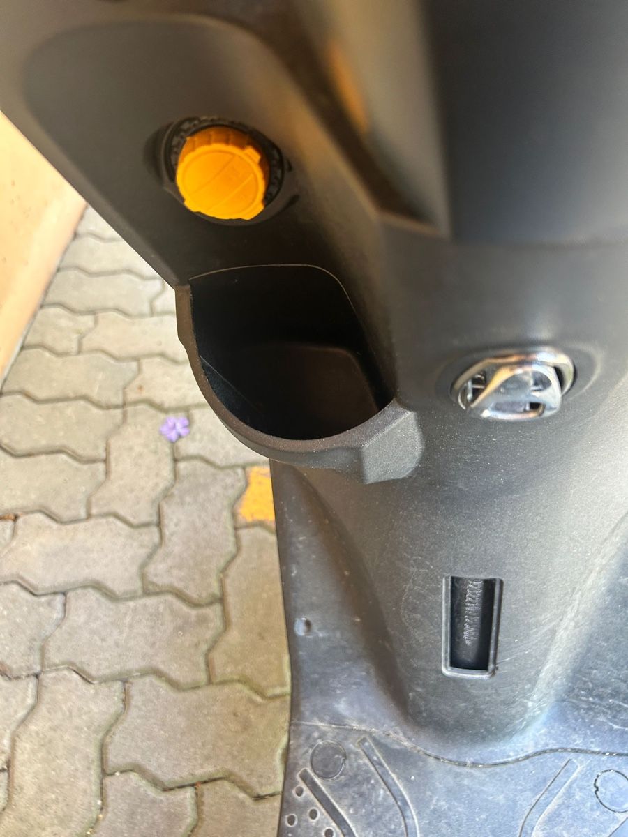 Scooters: E-Roller Rocket – Gebraucht aus Dübendorf von Ahreg 3