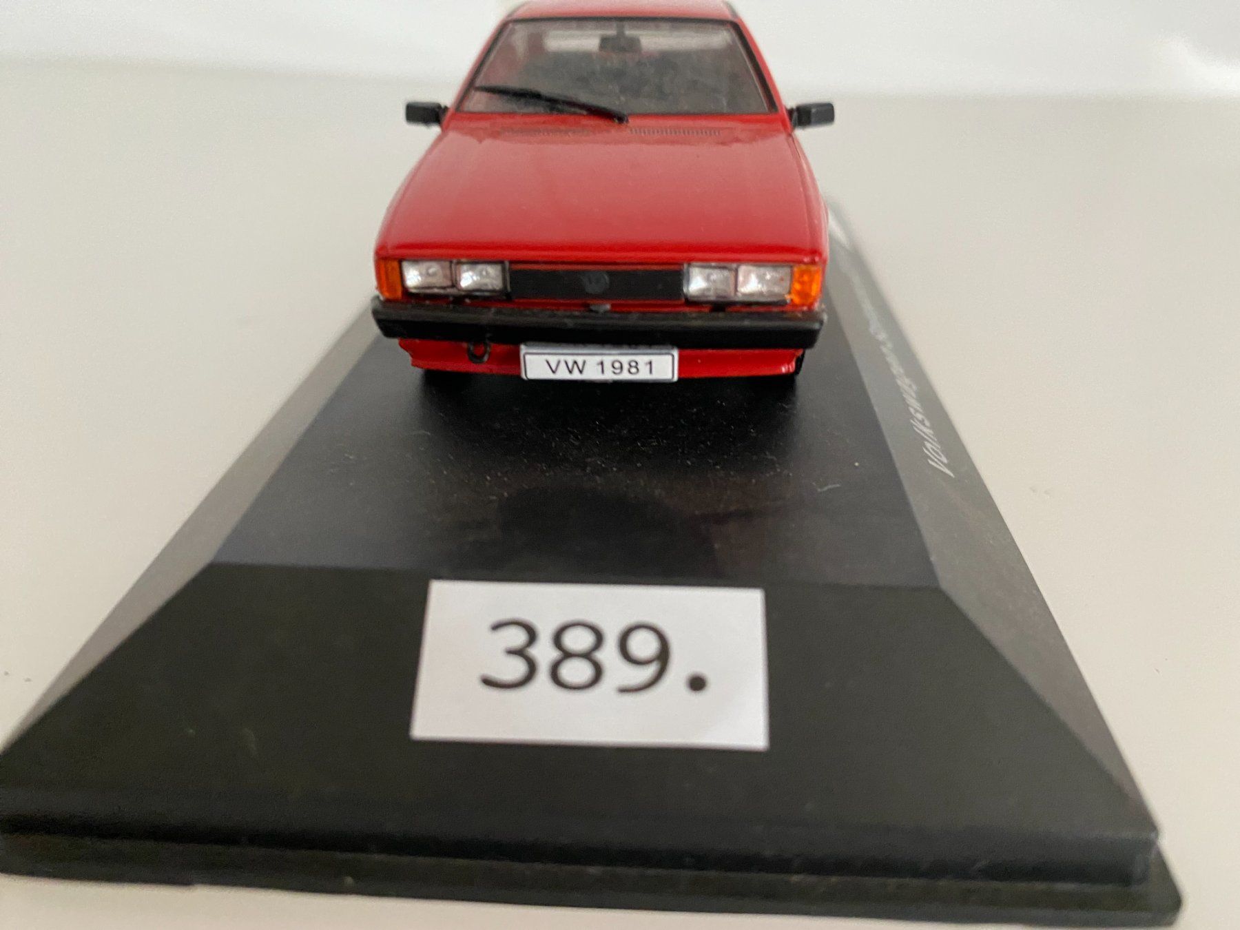 Volkswagen Modellini d'auto: Volkswagen VW Scirocco GTi 1981 1-43 389 – Usato da Männedorf venduto da toroloco1953 4