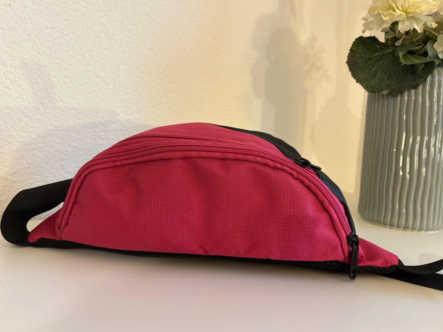Borse da donna: Damen Bauchtasche Pink/Schwarz – Usato da Brunnen venduto da Nala2929 4