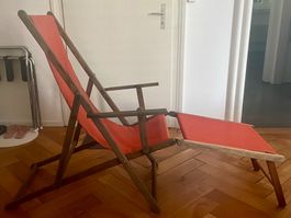 VINTAGE KLAPP-LIEGESTUHL MIT FUSSTEIL (ABNEHMBAR)