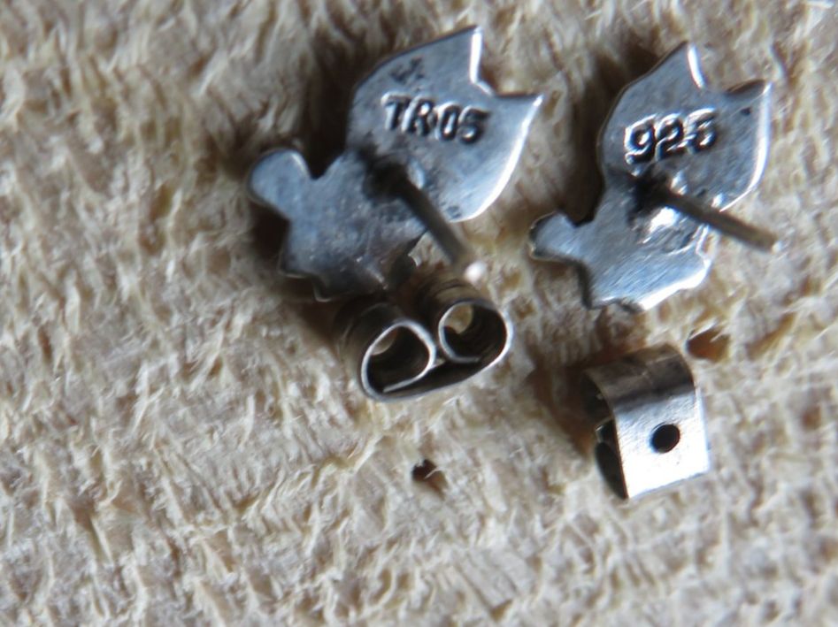 Orecchini pendenti & Orecchini a lobo: Ohrstecker Eulen-Motiv, 925 Silber, emailliert – Nuovo (secondo la descrizione) da Rombach venduto da Masading 3