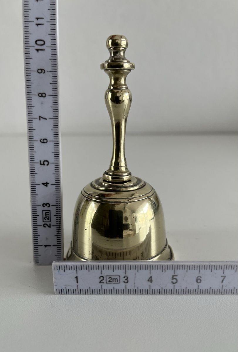 Cloches & sonnailles: alte Tischglocke – D'occasion à Wetzikon ZH par seli03 8