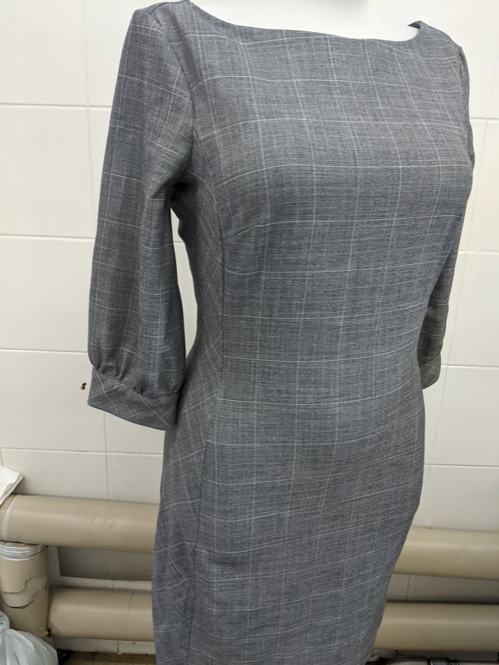 H&M Vestiti: Damen Bürokleid GR 36 – Usato da Langnau am Albis venduto da Judithsebi