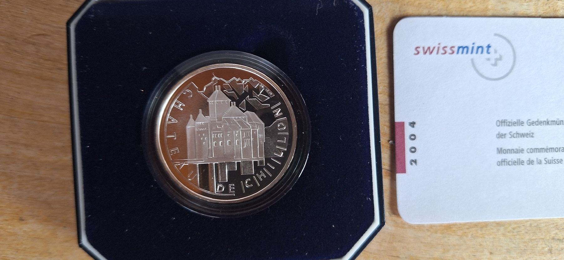 Tutti le monete: Pièce commémorative Suisse 2004, Château de Chillon – Nuovo e nell'imballaggio originale da Le Sentier venduto da Loorenz 1