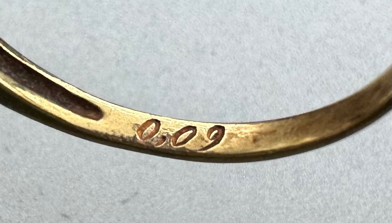 Ringe: 18 Karat 750 Gold Ring mit 9 Diamanten – Gebraucht aus Basel von Kanako 4