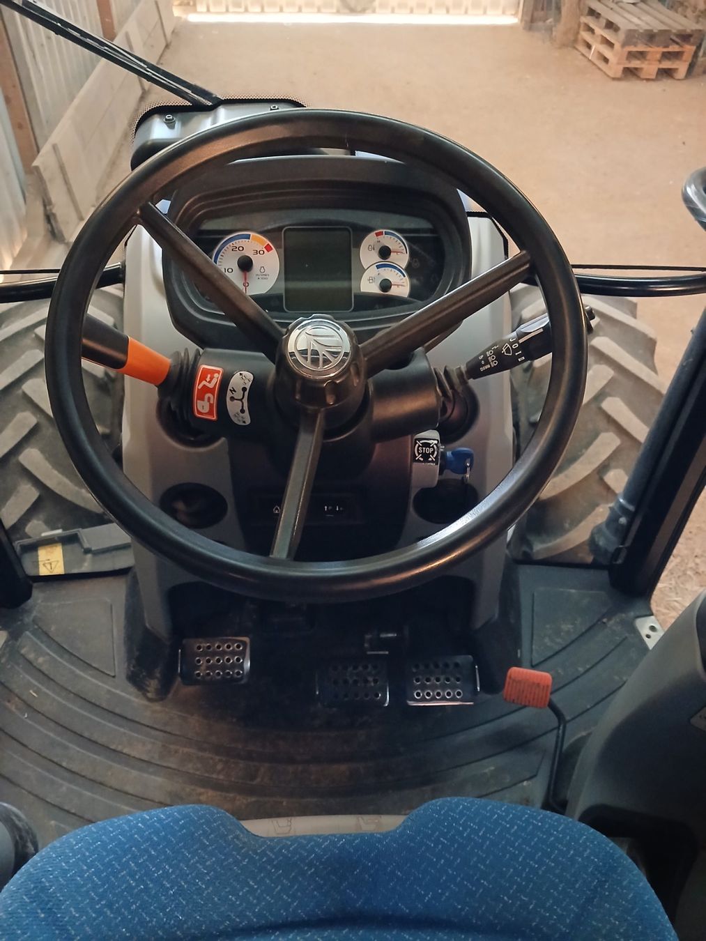 New Holland Trattori: Zu Verkaufen – Usato da Zuzgen venduto da s.jakober 3