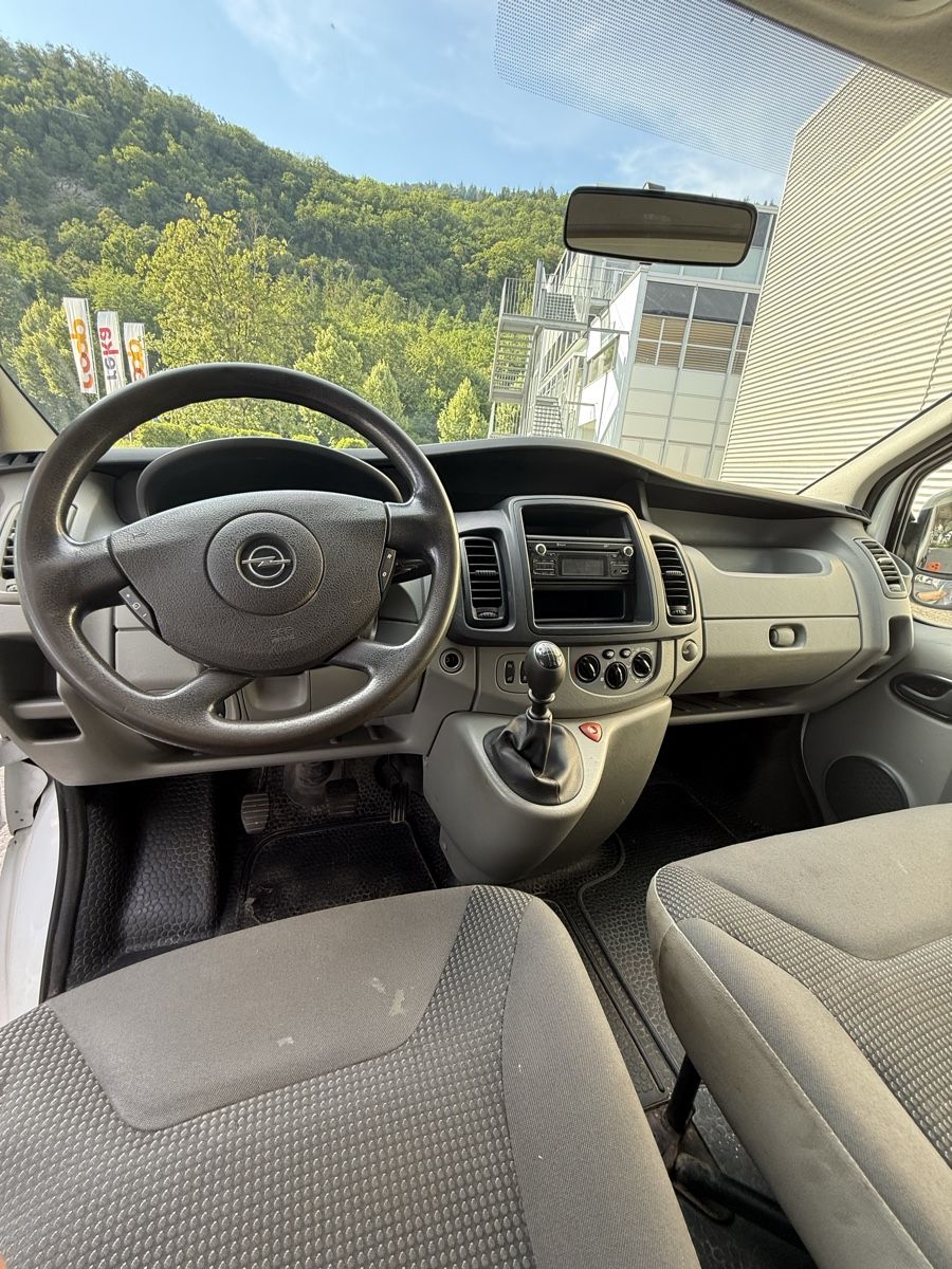 Opel Veicoli commerciali: Opel Vivaro 2.0 Cdti  – Usato da Biel/Bienne venduto da MK_Cars 8