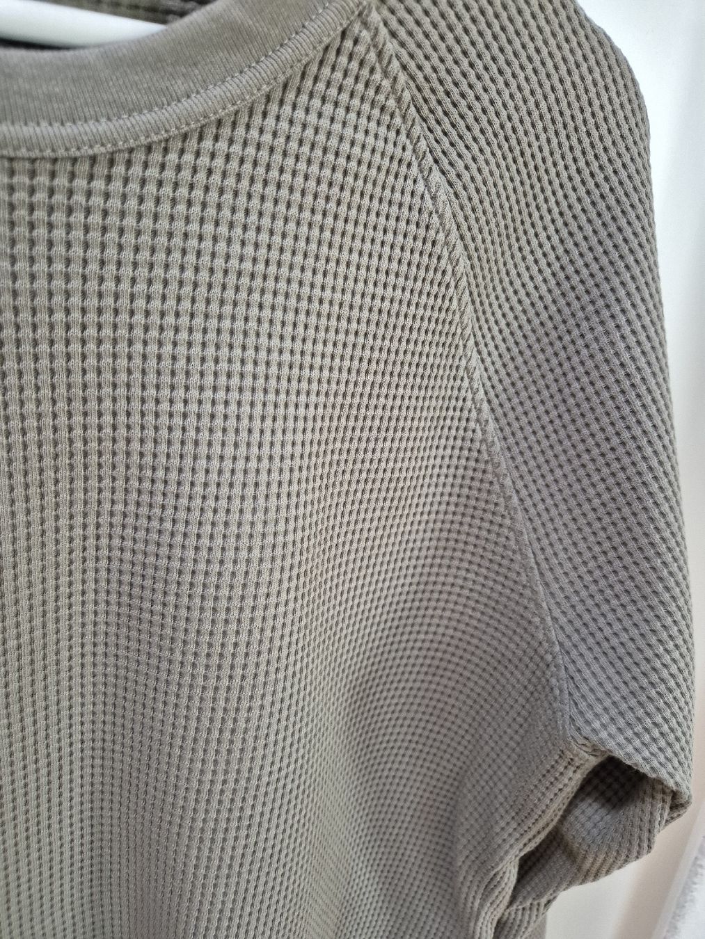 Armedangels Maglioni & Felpe: ARMEDANGELS Pullover Waffel Khaki, Size L – Usato da Kilchberg ZH venduto da emi_6vtg 3