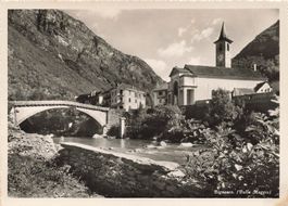 Bignasco (TI) Valle Maggia Ponte e paese