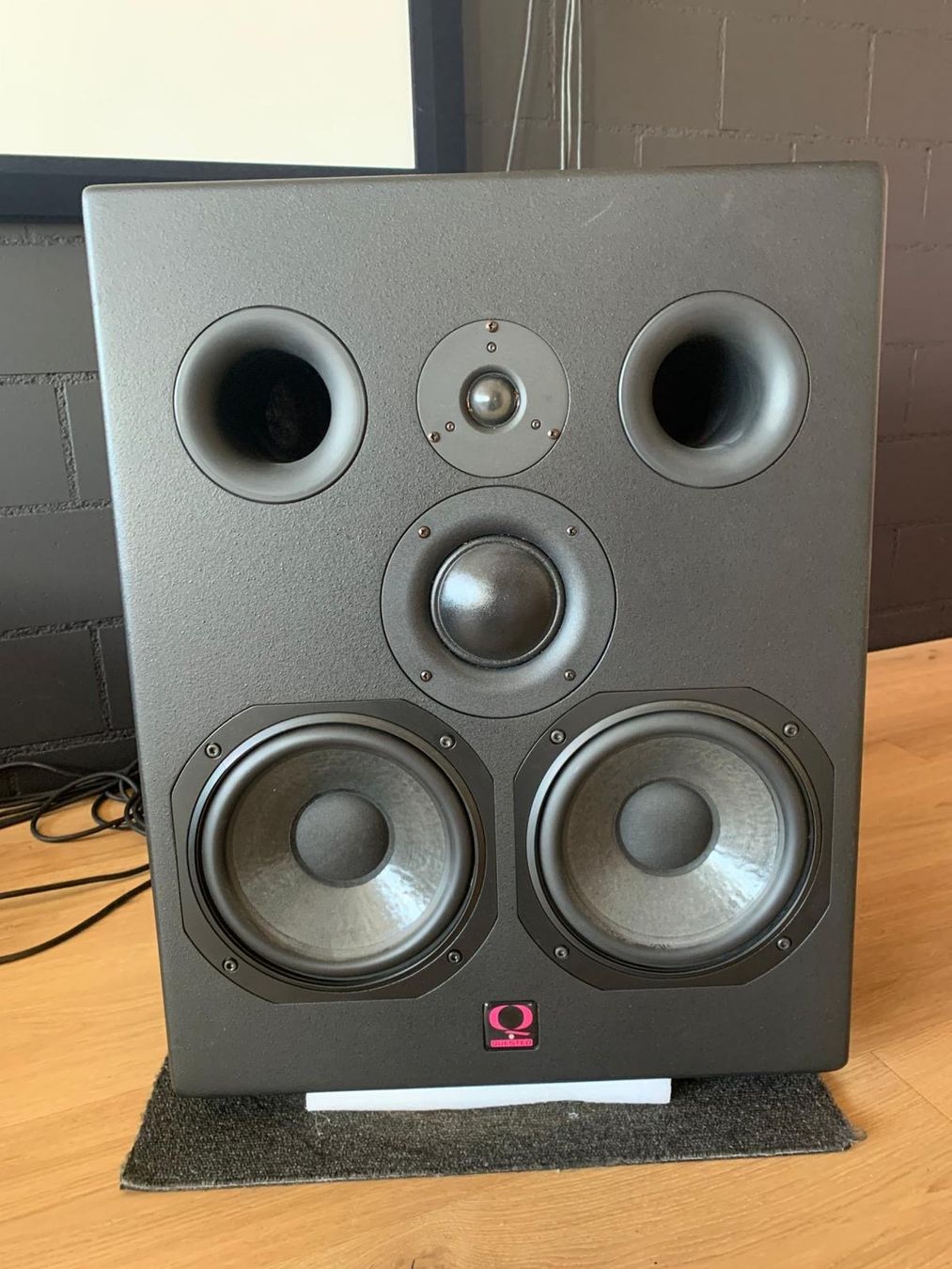 Quested VS-3208A Studio-Monitore (Paar) (Gebraucht) in Rotkreuz für CHF ...
