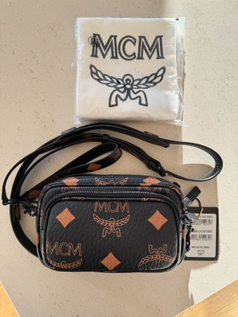 MCM Umhaengetasche