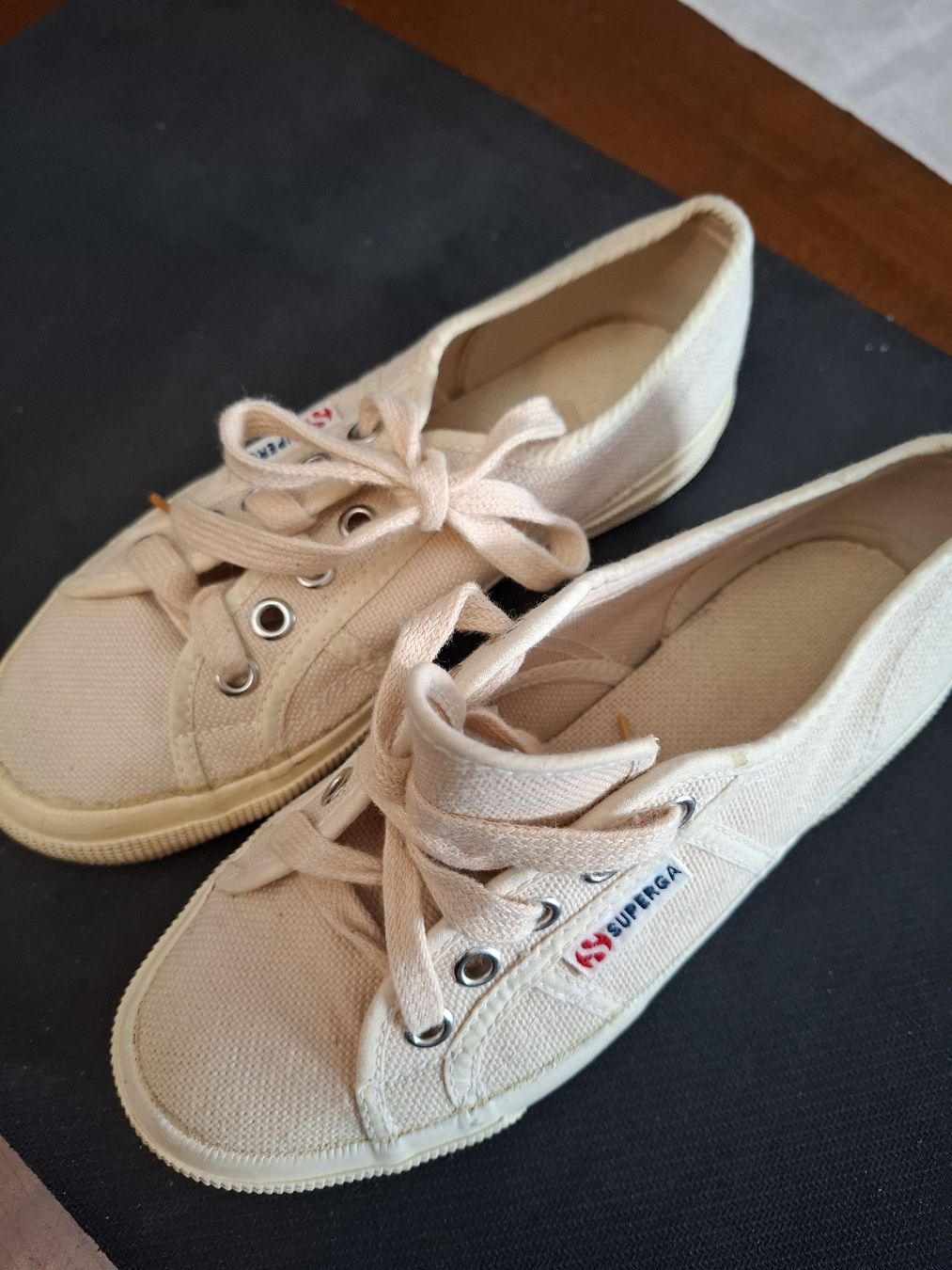 Superga Scarpe per ragazze: Superga classiche beige, taglia 35 – Usato da Viganello venduto da sor_dcq8 3