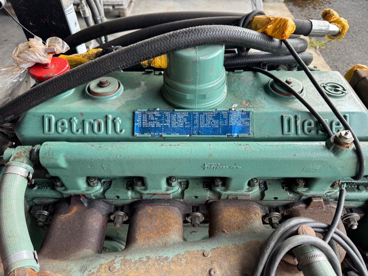 Motoren: Schiffsdieselmotor mit Hydraulikmodul – Gebraucht aus Port von kutkel 5