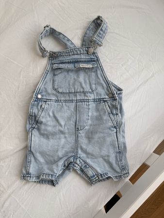 Coole Jeans-Latzhose für Kinder 👖💙