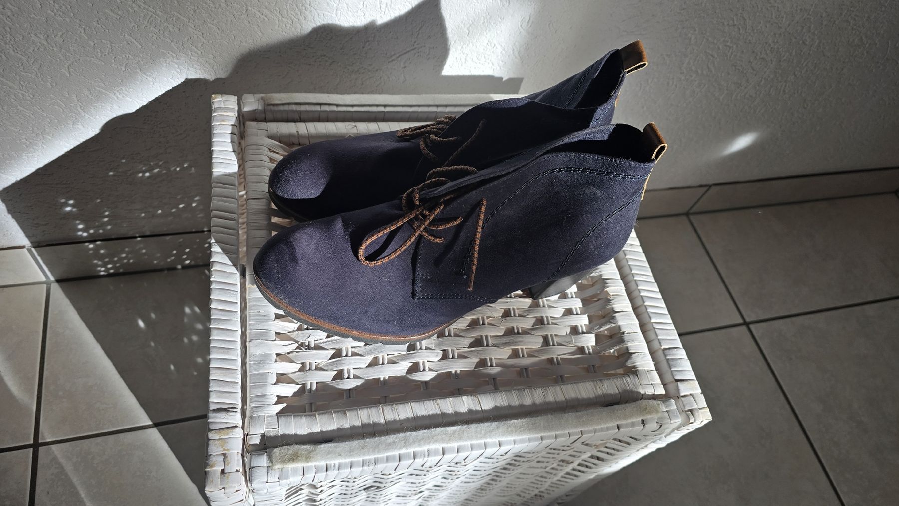 Scarpe da donna: Marco Tozzi Stiefeletten Grösse 41 – Usato da Büriswilen venduto da e_v_o_l_u_t_i_o_n