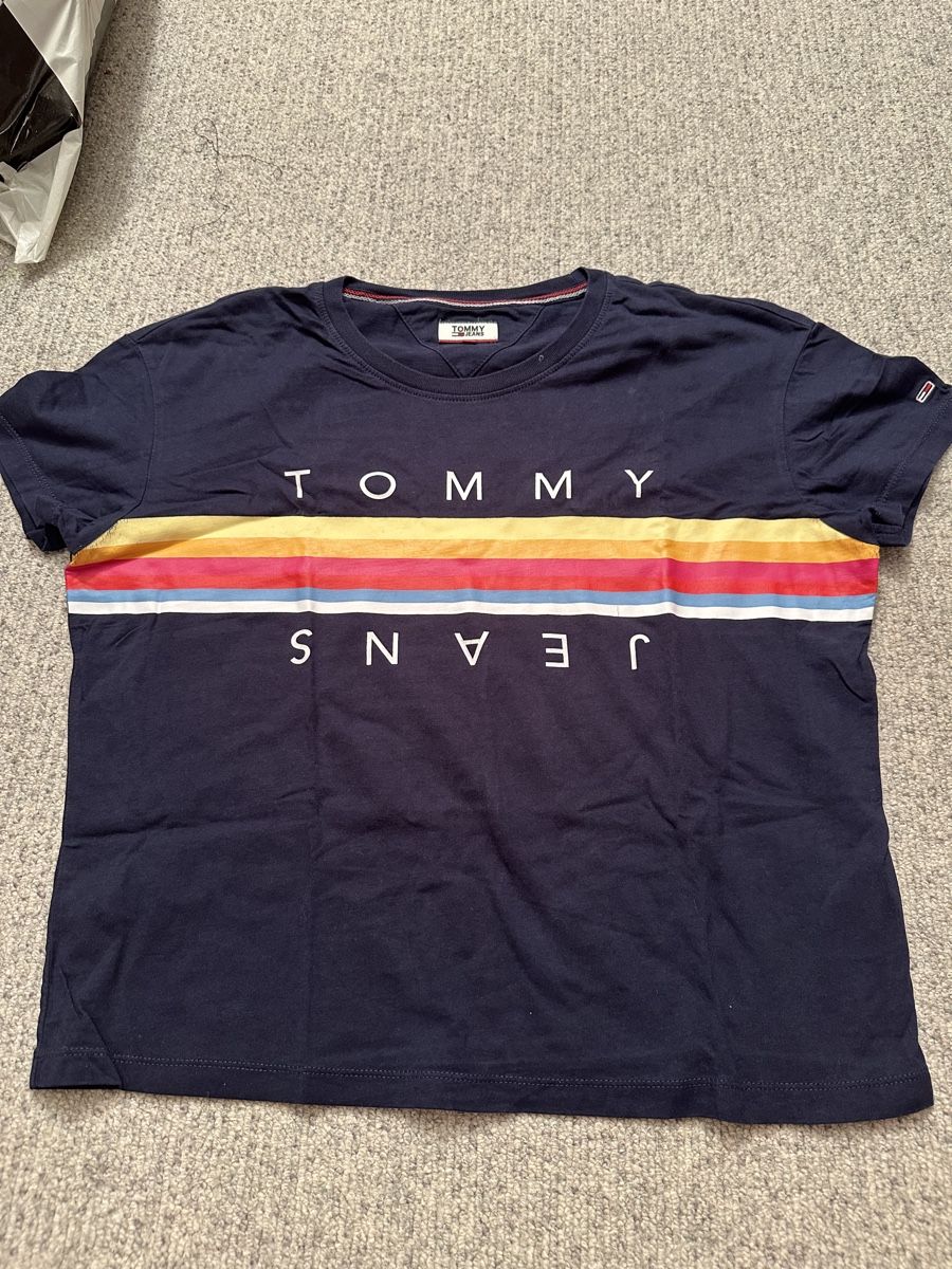 Tommy Hilfiger T-shirt: TOMMY JEANS T-SHIRT – Usato da Richterswil venduto da Tamtamgirl2