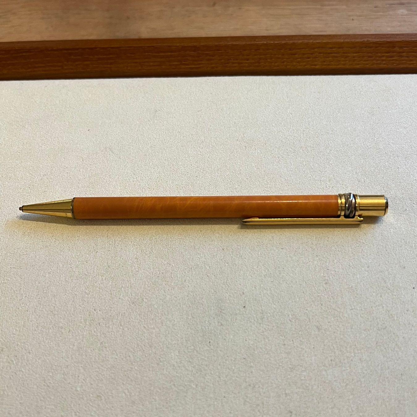 Matite, matite colorate & gessi: Cartier Paper Pencil – Usato da Carouge GE venduto da Watchaser