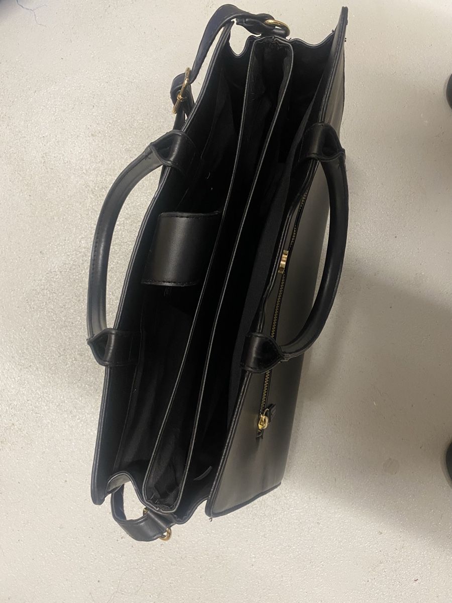 Borse da donna: Schwarze Handtasche gute Zustand – Usato da Zürich venduto da vreni1973 1