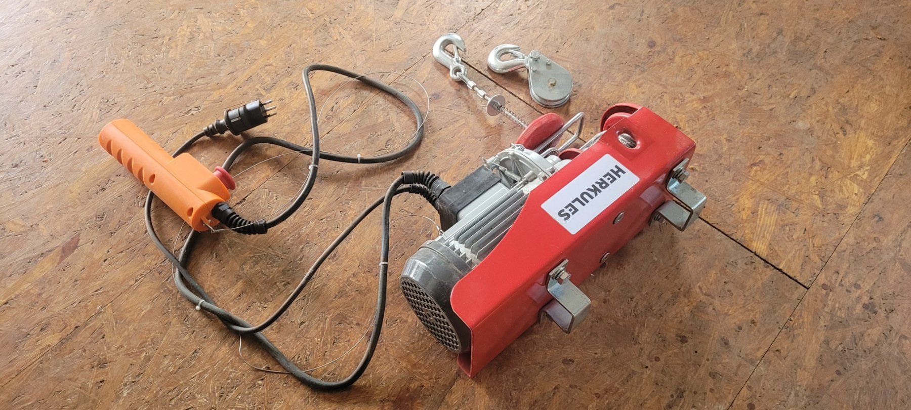 Altro per stoccaggio & trasporto: Seilhebezug elektrisch 230V – Nuovo (secondo la descrizione) da Uetendorf venduto da havemore 2
