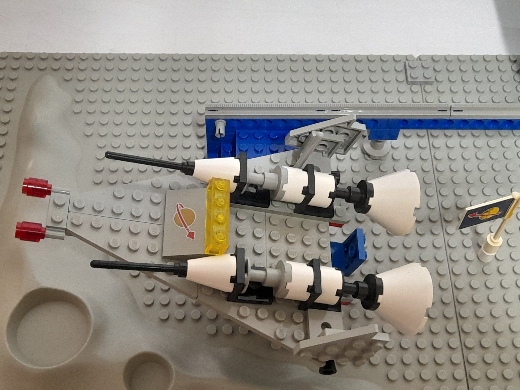 Lego Spielzeuge: Lego Legoland Space 6970 Beta-1 Command Base – Gebraucht aus Derendingen von Boeni80 2