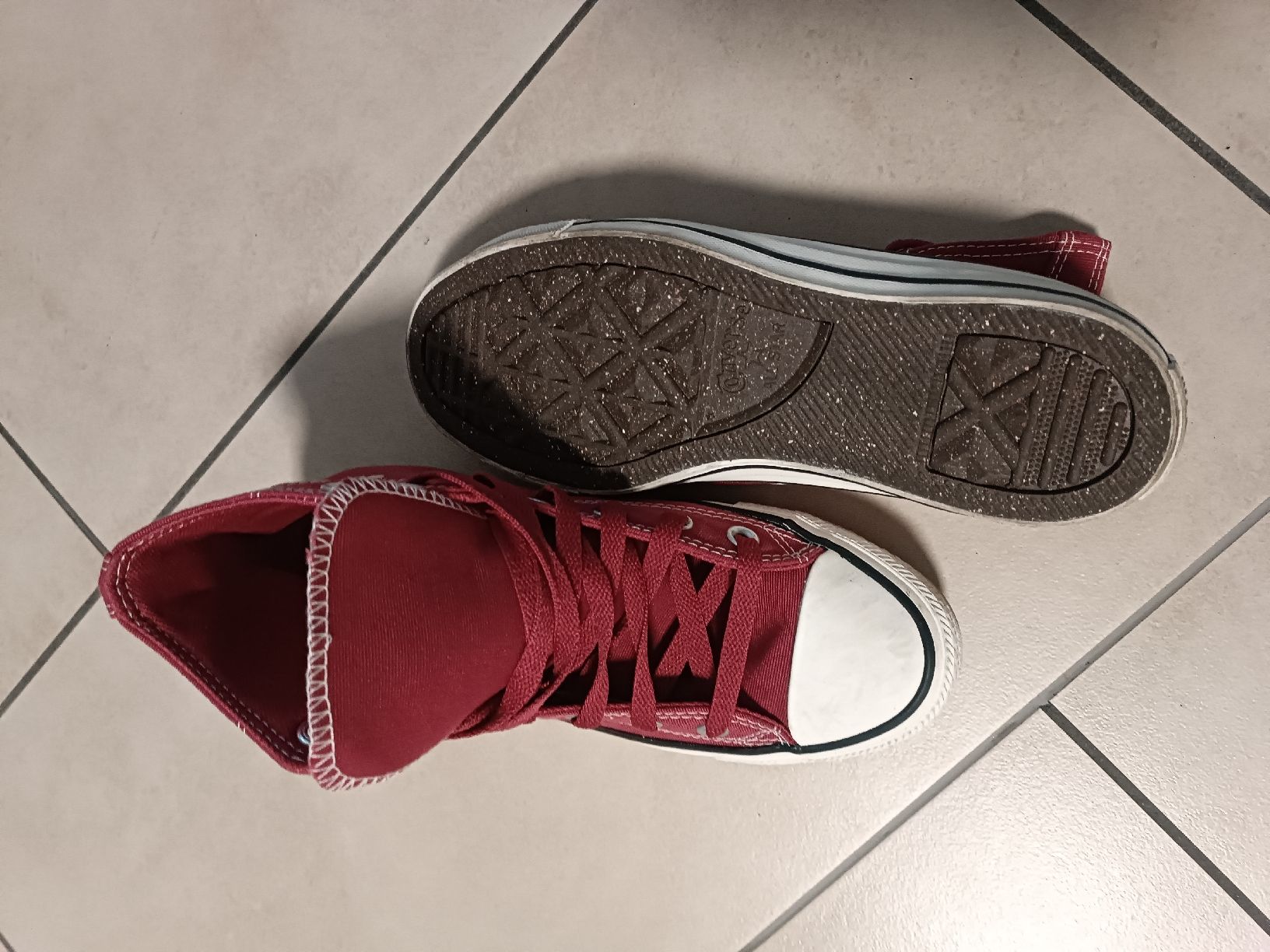 Converse Scarpe da uomo: Converse All Star Alte Rosso Taglia 37 – Usato da Bellinzona venduto da JasIvo 1