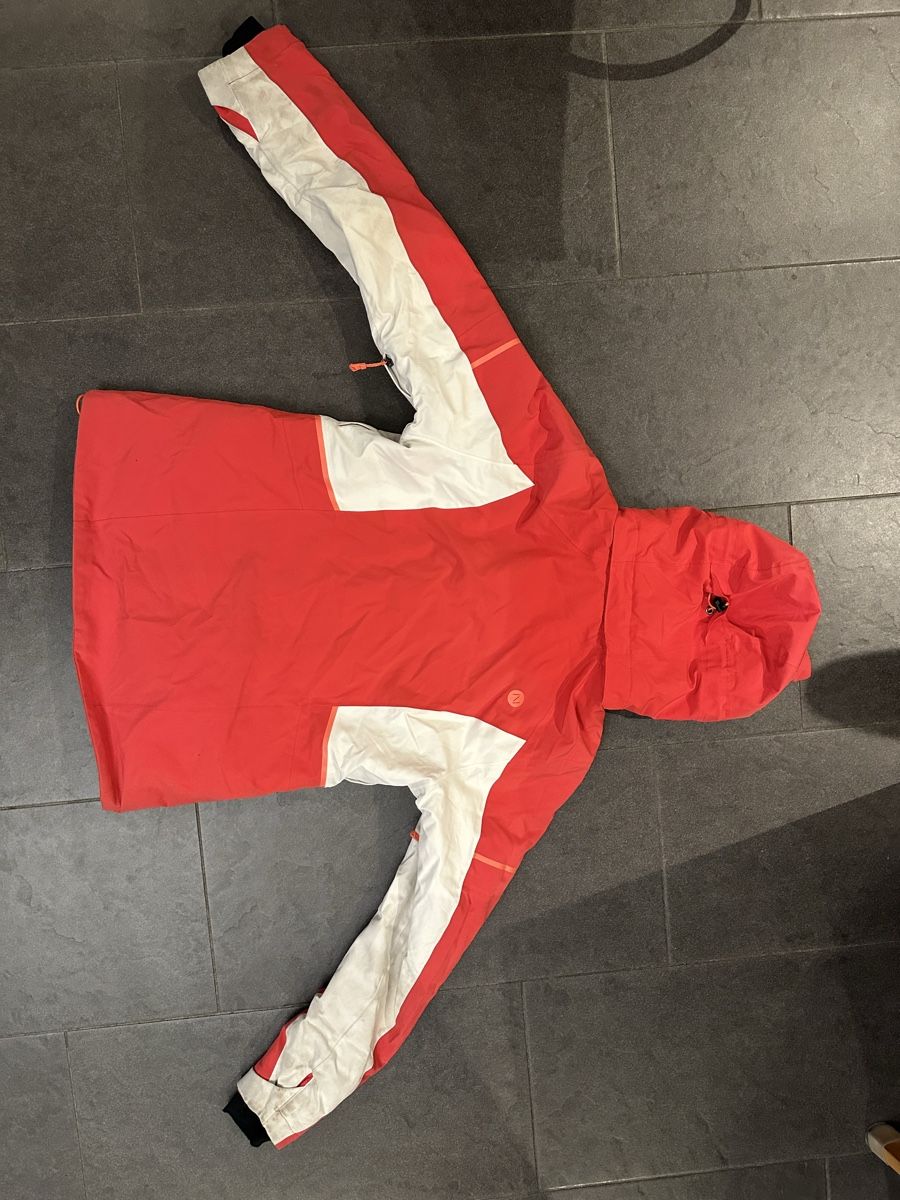 Giacche & Cappotti: Rote Winterjacke 46 Nord , Grösse 40 – Usato da Glashütten venduto da Cdoncamillo 1