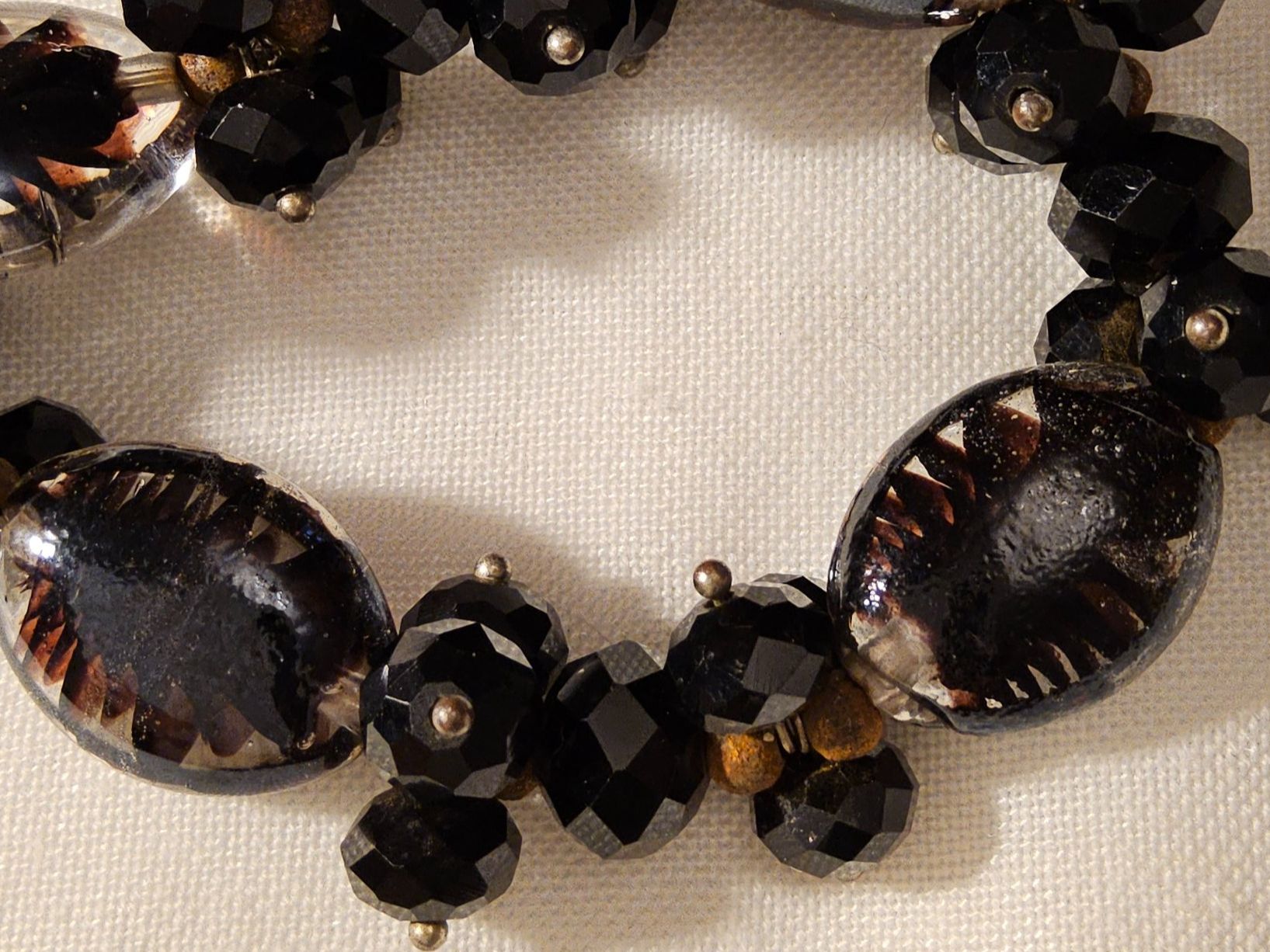 Gablonzer Ketten: Alte Gablonzer schwarze Halskette, Collier ca. 1950er – Gebraucht aus Zürich von philpip 2