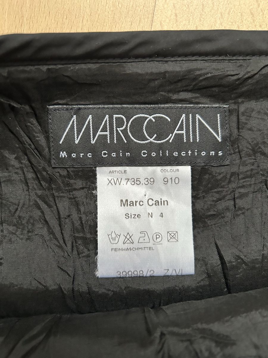 Marc Cain Jupes: Rock/Jupe Marc Cain Gr. 4 – D'occasion à Reinach BL par meinstil 1
