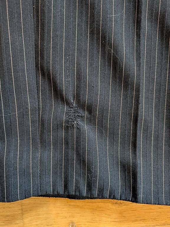 Costumi: Nadelstreifen Weste und Hose – Usato da Ennetbaden venduto da pau_8kxv 4