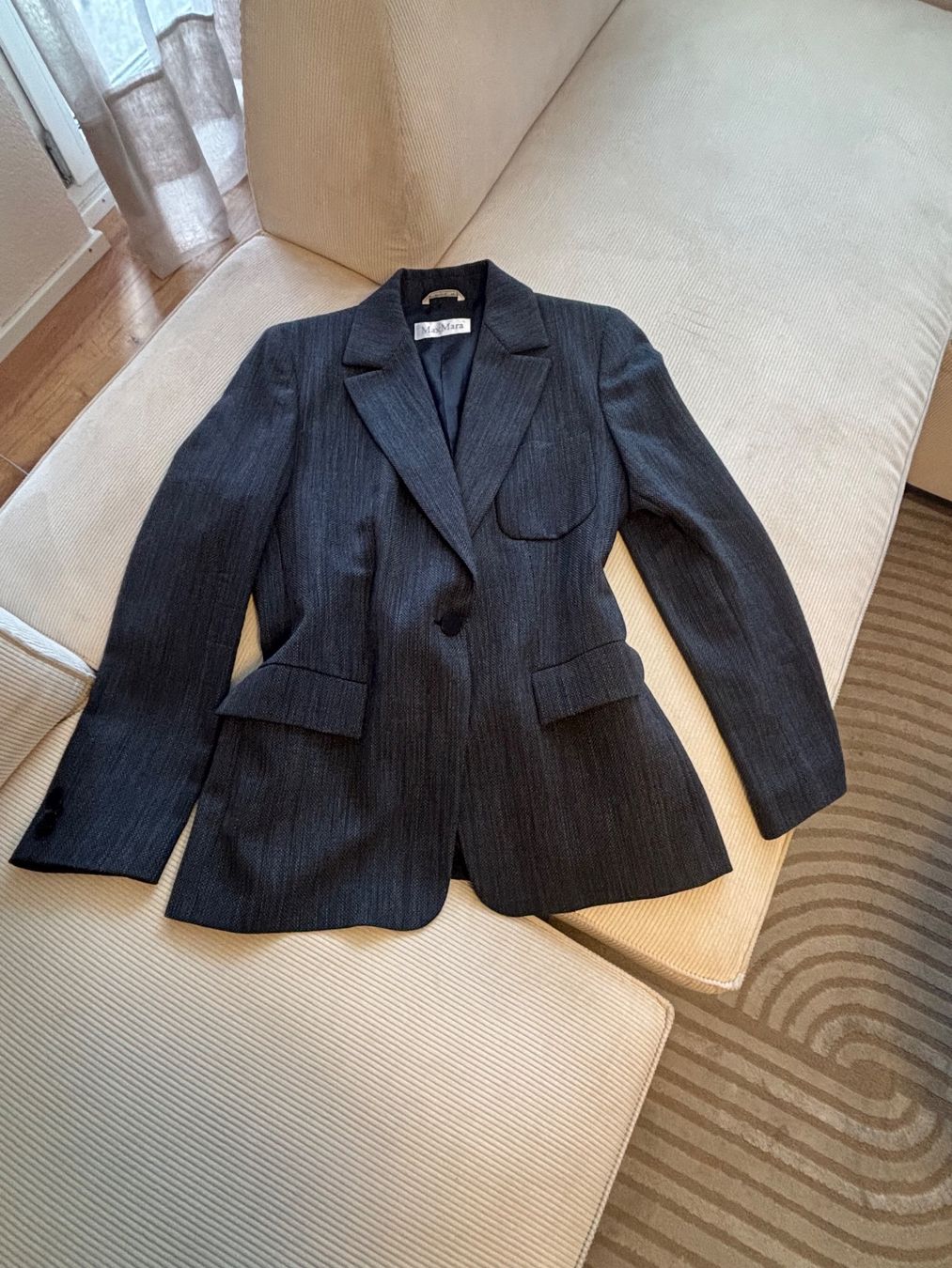 Max Mara Giacche: Max Mara Tailored Blazer Schurwolle – Usato da St. Margrethen SG venduto da dijanaO 6