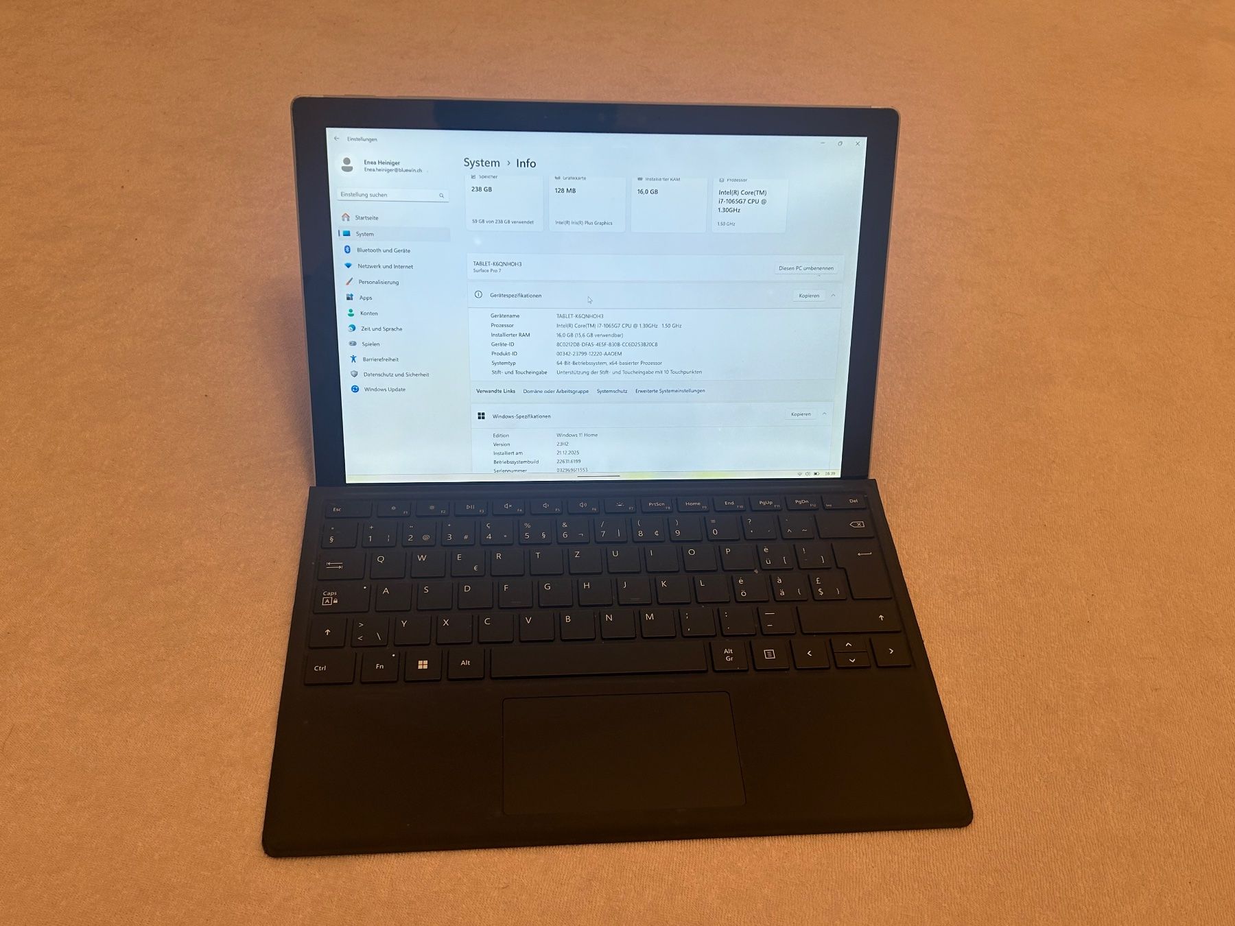 Microsoft Tablet PC: Microsoft Surface 7 Pro - Grau - 256 GB – Usato da Wettswil venduto da ene_8wkc 5
