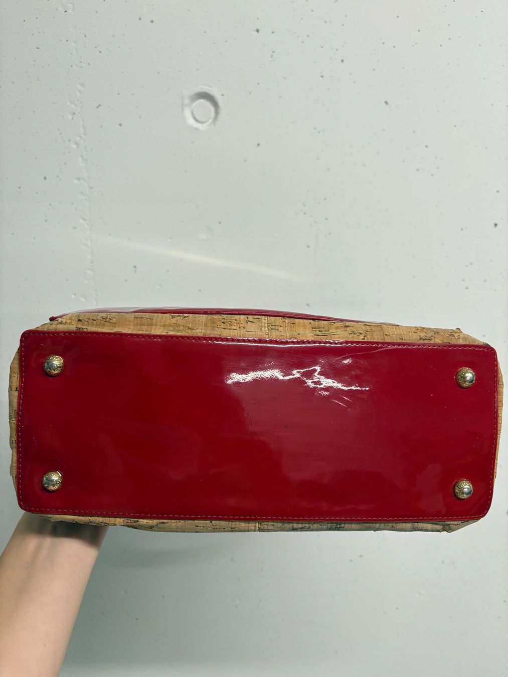 Stuart Weitzman Borse da donna: Stuart Weitzman Handtasche rot Lackleder Tasche – Usato da Regensdorf venduto da secondchancefashion 6