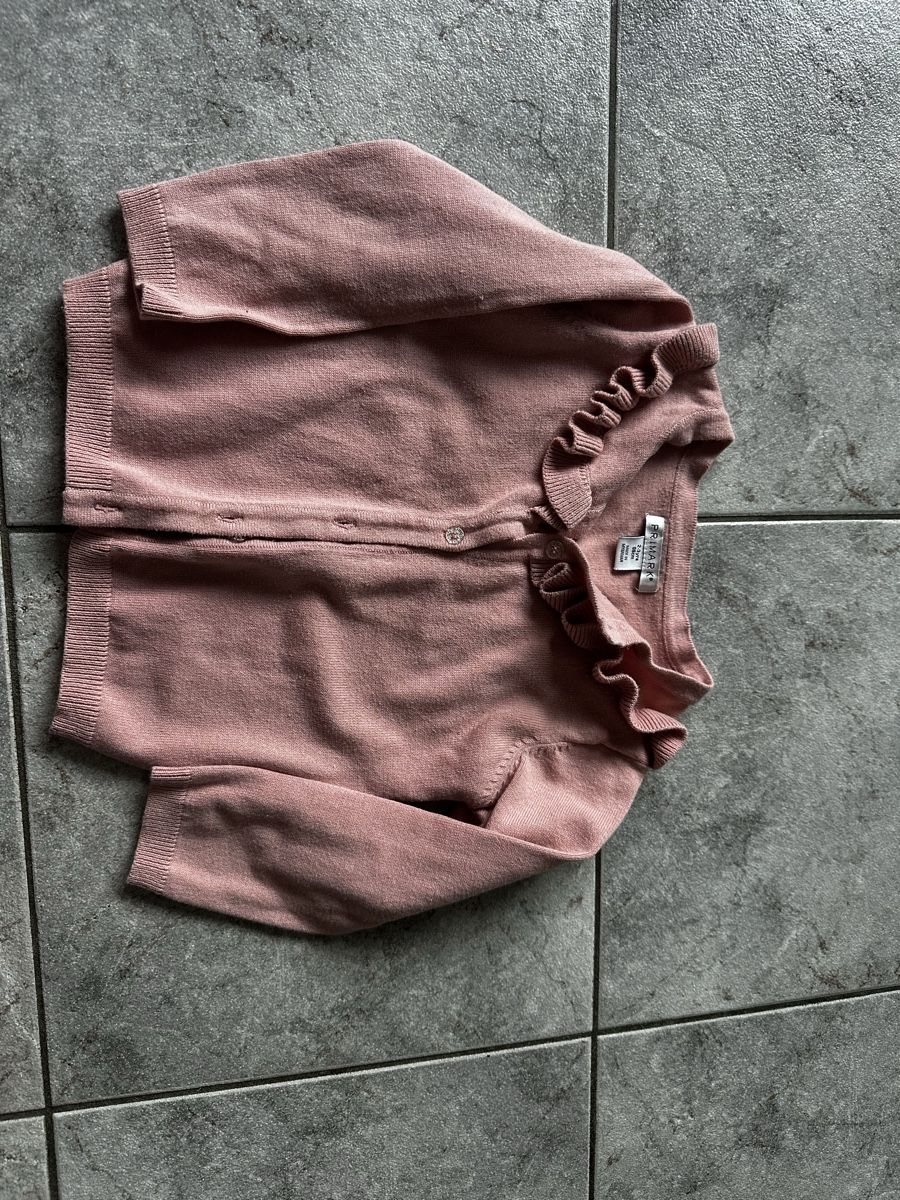 Pullover & Sweatshirts: Jäggli primark 98 – Neu (gemäss Beschreibung) aus Birr von YMCA123