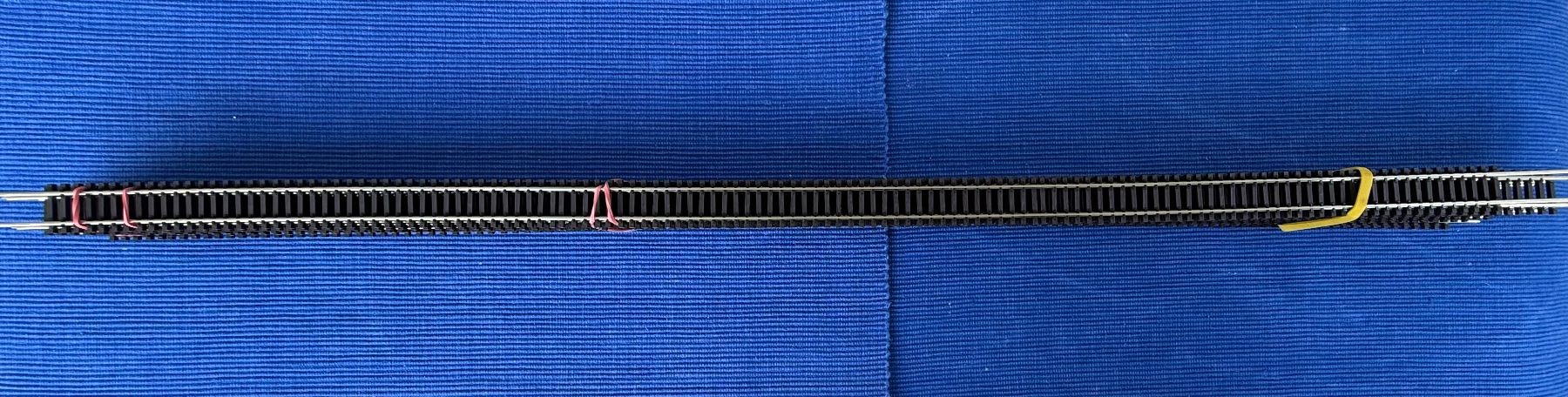 Tillig Modelleisenbahnen: Tillig H0m Gleis – Neu (gemäss Beschreibung) aus Gümligen von mar_z58q