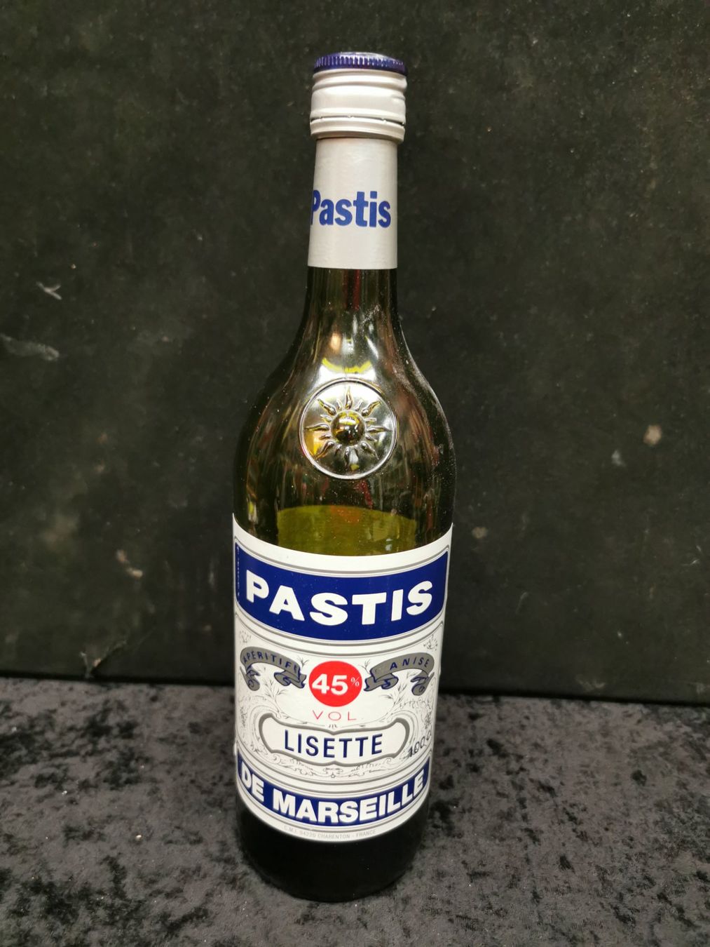 Spirituosen: ANCIENNE BOUTEILLE PASTIS ENTAMÉE – Gebraucht aus Genève von Leboucheoreilles