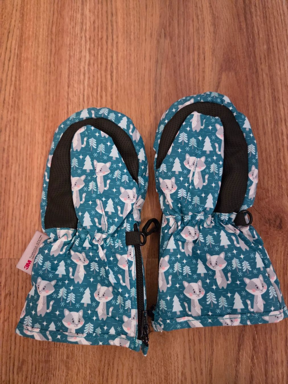 Gants: Handschuhe / Fäustlinge Gr. 3 – D'occasion à Heinrichswil par frankie19860 1