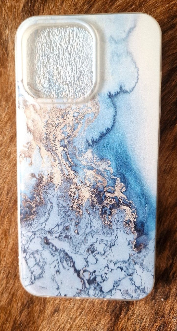 Cover & Protezioni schermo: Handyhülle iPhone 13 Pro, 3 Stück – Usato da Hombrechtikon venduto da MalgorzataJ 4