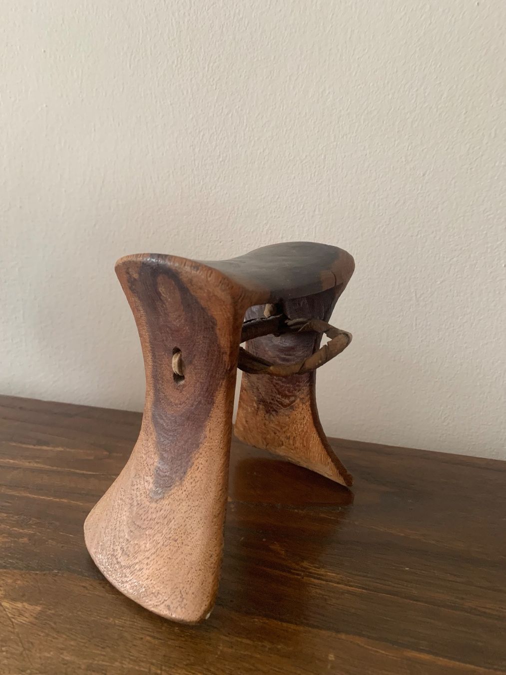 Sculture & Statue: Afrikanische Kopfstütze – Usato da Basel venduto da Amechan. 4