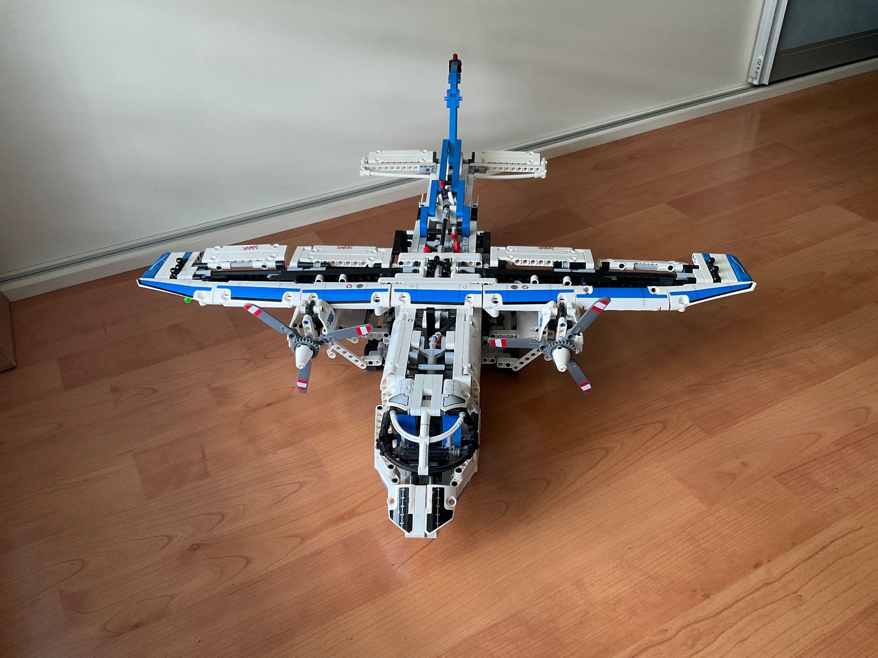 Lego Giocattoli: Lego Technic Flugzeug 42025 – Usato da Buchs ZH venduto da iva_xjf9